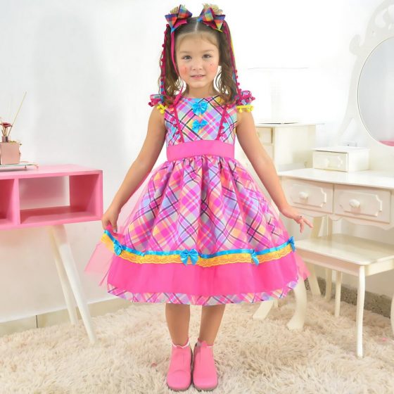 Tendências de Vestidos para Festas Juninas: Modelos para sua pequena arrasar na quadrilha em 2024