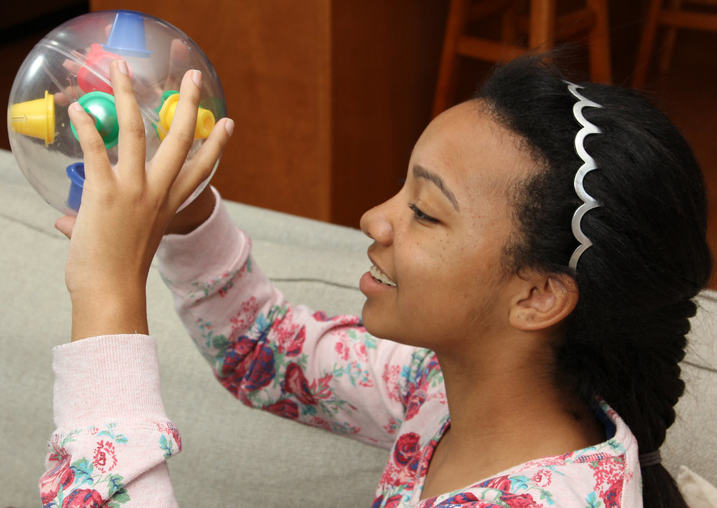 Jogo de lógica ou quebra-cabeça 200 peças como presente para menina de 8 anos