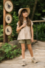 Roupa infantil para zoológico ou passeio educativo: sol, movimento e praticidade
