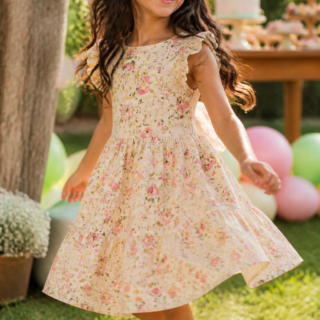 Vestido infantil para festa em Faina: conforto e escolha