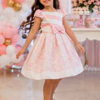 Sapatilha infantil para casamento: como escolher conforto e segurança