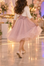 Vestido infantil para convidada de festa de 15 anos: como escolher com elegância e conforto