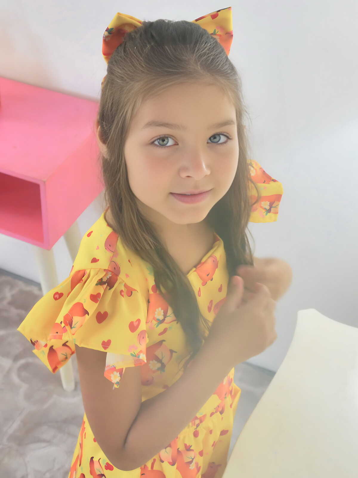 Vestido infantil estampado para comemoração