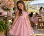 Vestido infantil para festa em Hidrolina: modelos, conforto e tamanho