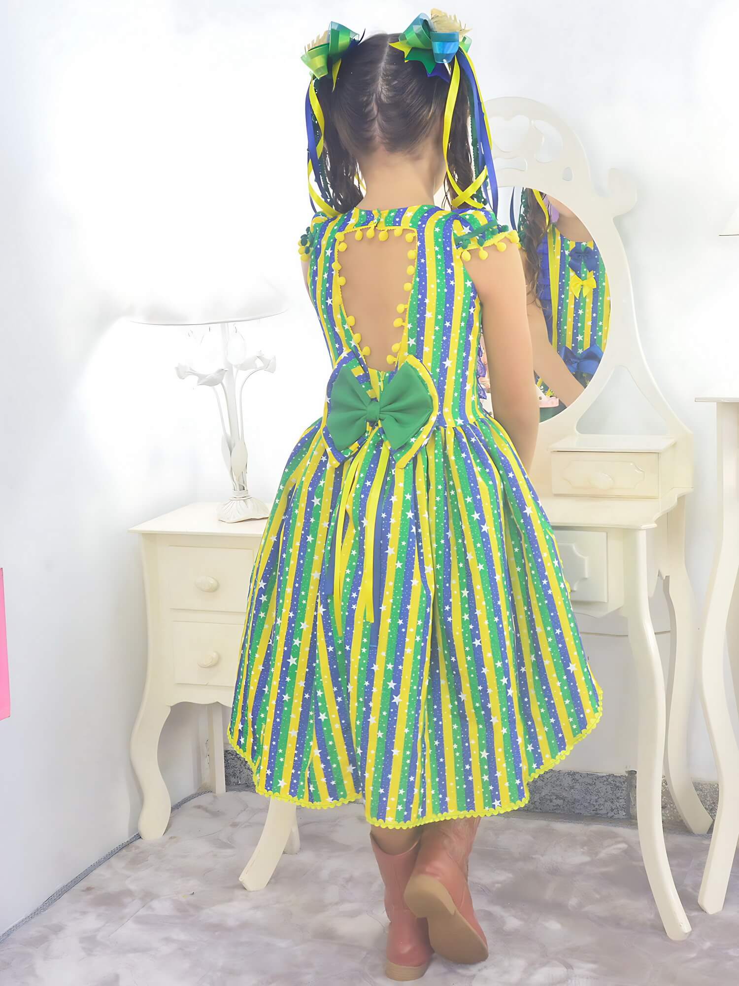 Vestido infantil colorido para aniversário, vista 2, da loja Moderna Meninas